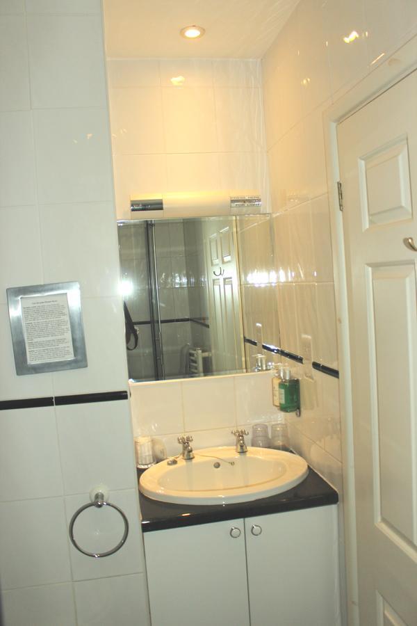 أبينغدون Abbey Guest House المظهر الخارجي الصورة